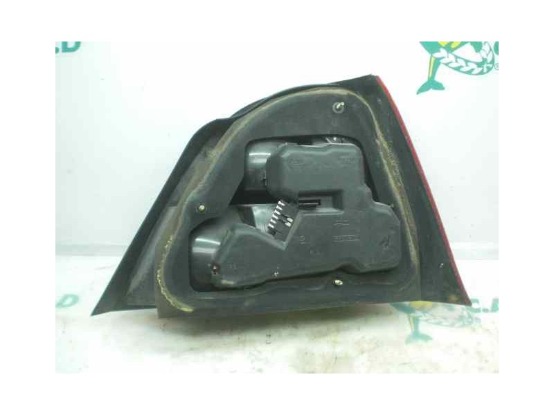 Recambio de piloto trasero izquierdo para mg serie 200 (rf) 216 si (5-ptas.) referencia OEM IAM XFB10089  