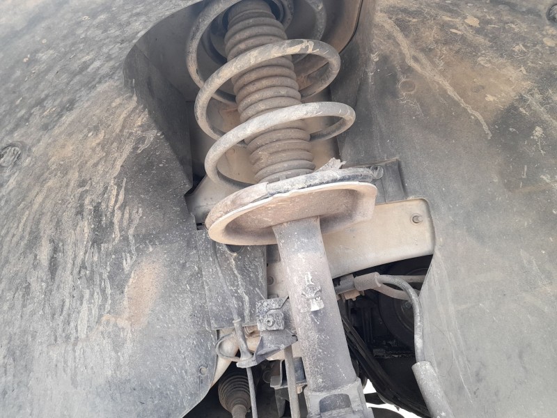 Recambio de amortiguador delantero derecho para citroën c4 coupé (la_) 1.4 16v referencia OEM IAM 5202WN  