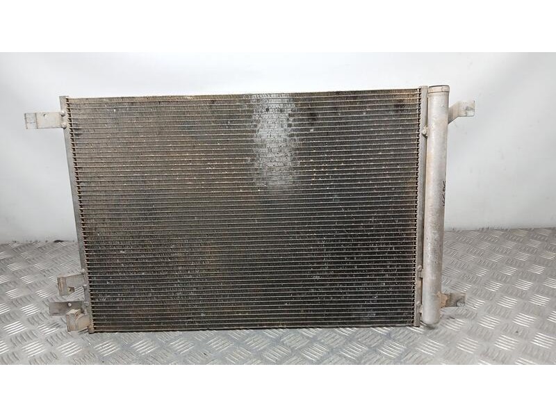 Recambio de condensador / radiador aire acondicionado para seat leon (5f1) 1.6 tdi referencia OEM IAM 5Q0816411BD  
