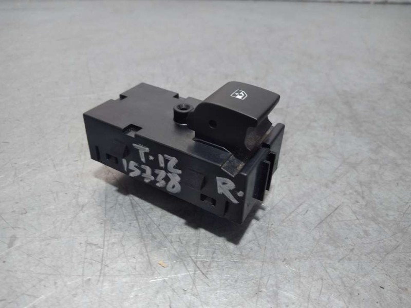 Recambio de mando elevalunas trasero izquierdo para opel astra k lim. 5türig selective start/stop referencia OEM IAM 13408452  