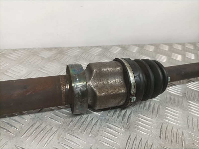 Recambio de transmision delantera derecha para ford focus berlina (cak) ghia referencia OEM IAM 1348325  