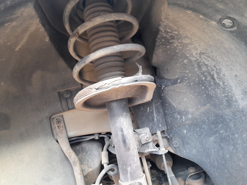 Recambio de amortiguador delantero izquierdo para citroën c4 coupé (la_) 1.4 16v referencia OEM IAM 5202WL  