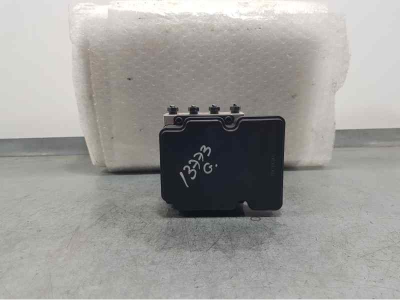 Recambio de abs para hyundai i20 active classic blue referencia OEM IAM 58920C8390 C858924650 MANDOº