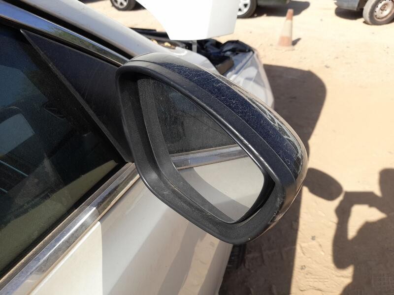 Recambio de retrovisor derecho para peugeot 308 ii (lb_, lp_, lw_, lh_, l3_) 2.0 bluehdi 150 referencia OEM IAM 1610707780 ELECT