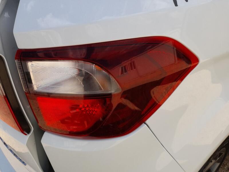 Recambio de piloto trasero derecho para ford ecosport 1.5 ecoblue tdci referencia OEM IAM 2167287  