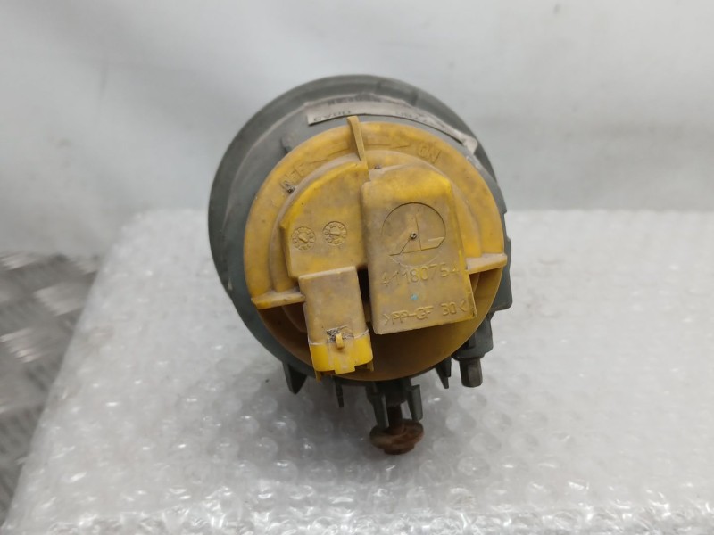 Recambio de faro antiniebla derecho para citroën xsara (n1) 1.6 16v referencia OEM IAM 9648947780  