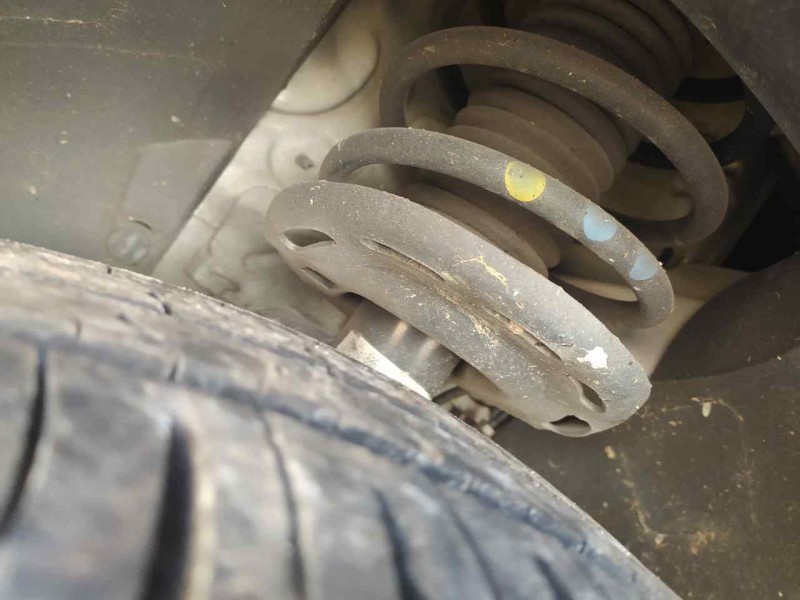 Recambio de amortiguador delantero izquierdo para citroën c3 live pack referencia OEM IAM 9827488680  