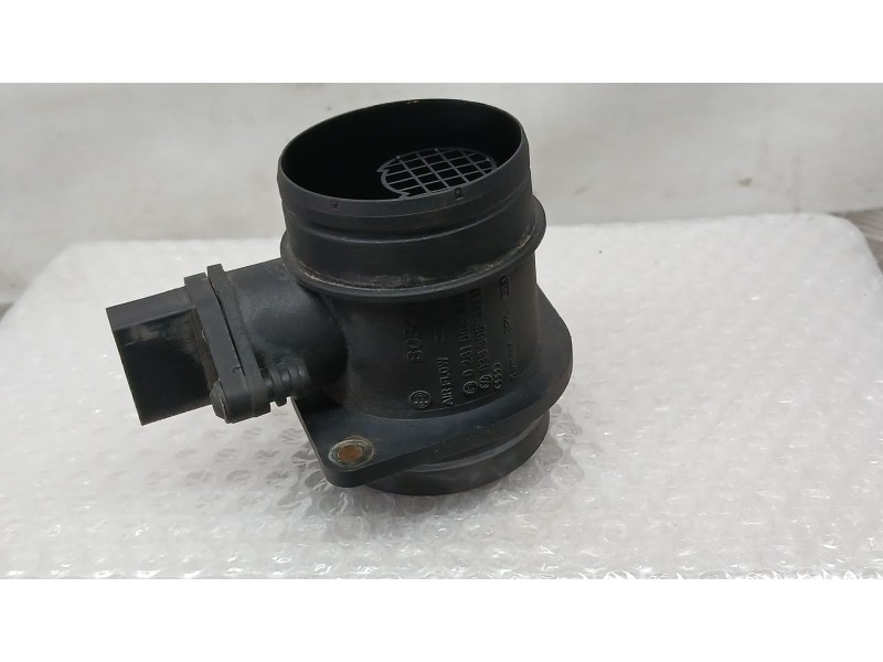 Recambio de caudalimetro para seat ibiza iii (6l1) 1.4 tdi referencia OEM IAM 038906461B BOSCH 0281002531