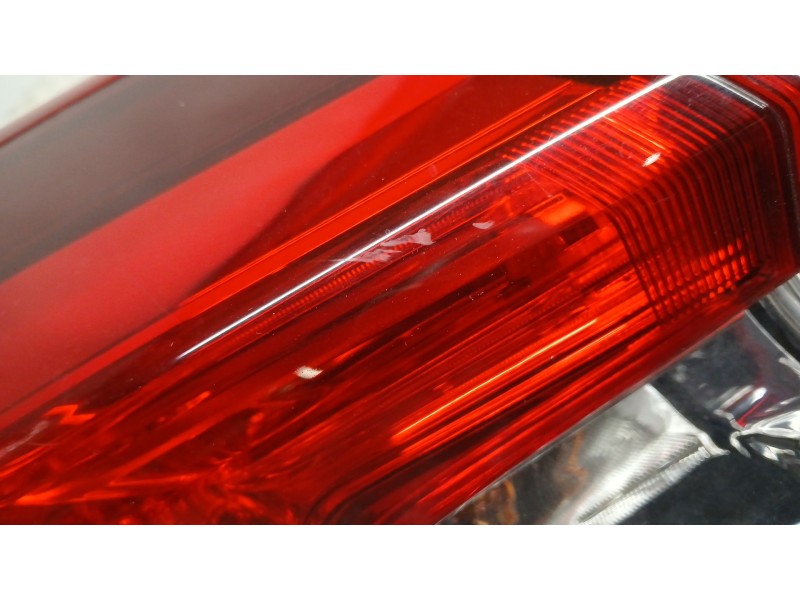 Recambio de piloto trasero izquierdo exterior para honda civic lim.4 (fc) i-detec elegance referencia OEM IAM 33550TEXY01 ROZADO