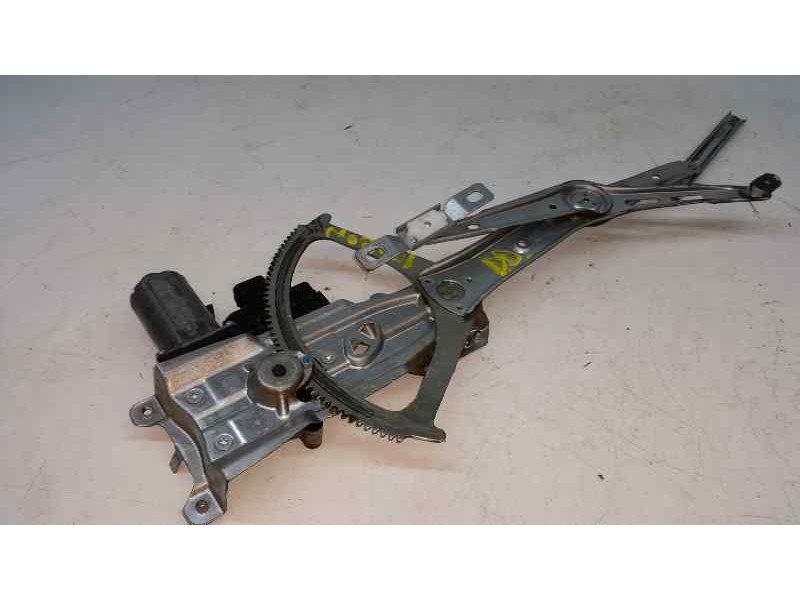 Recambio de elevalunas delantero derecho para opel astra h berlina cosmo referencia OEM IAM  6 PINS ELECTRICO