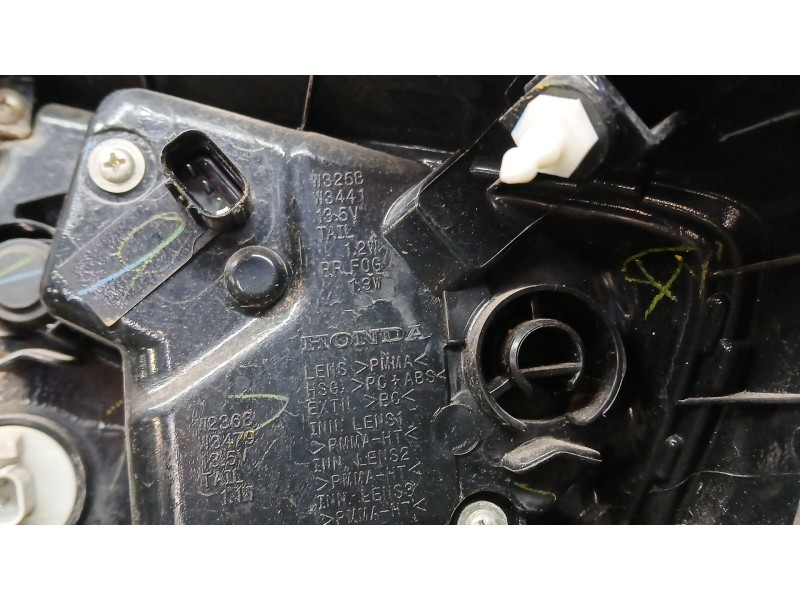 Recambio de piloto trasero izquierdo exterior para honda civic lim.4 (fc) i-detec elegance referencia OEM IAM 33550TEXY01 ROZADO