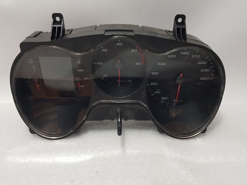 Recambio de cuadro instrumentos para seat altea xl (5p5) reference ecomotive referencia OEM IAM 5P0920850B A2C92252600 VDO