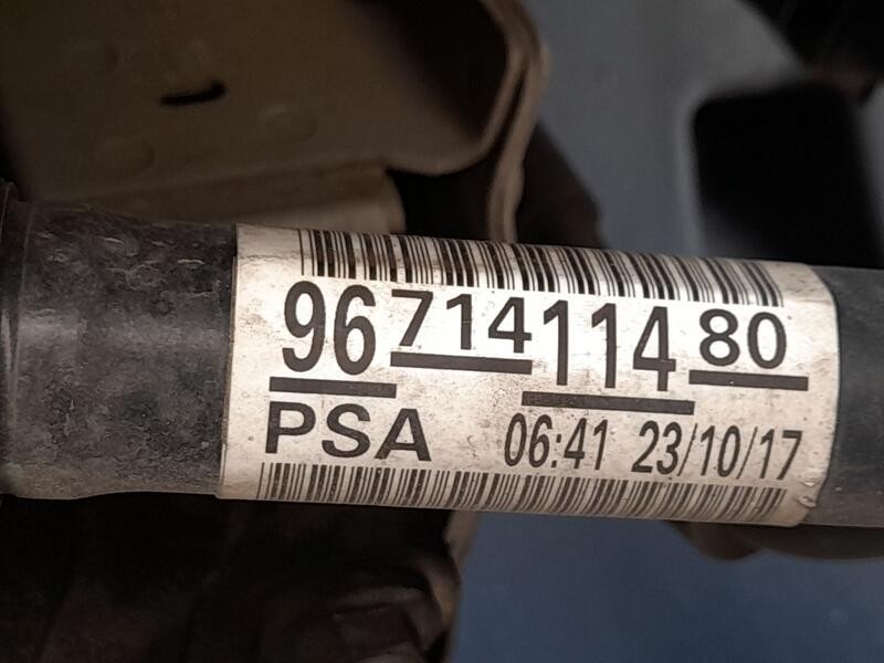 Recambio de transmision delantera izquierda para peugeot 308 ii (lb_, lp_, lw_, lh_, l3_) 2.0 bluehdi 150 referencia OEM IAM 967