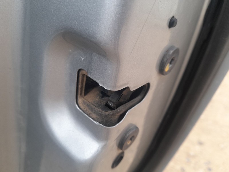 Recambio de cerradura puerta delantera derecha para citroën c4 coupé (la_) 1.4 16v referencia OEM IAM 9136EV  