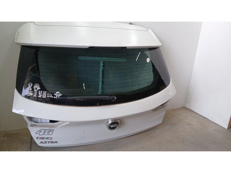 Recambio de porton trasero para opel astra k lim. 5türig selective start/stop referencia OEM IAM 39047564  