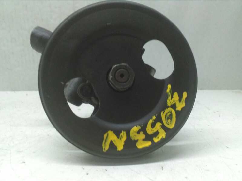 Recambio de bomba direccion para mitsubishi l 200 (k6/7) 2500 td glx (4-ptas.) referencia OEM IAM MR374897 2314B778 UNISIA JETS