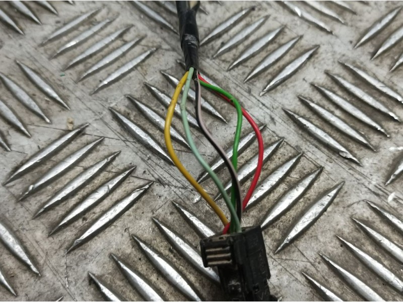 Recambio de retrovisor izquierdo para citroën c3 collection referencia OEM IAM 207153  ELECTRICO 5 CABLES