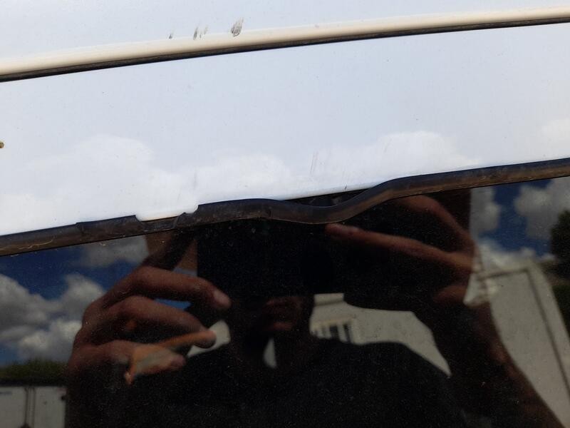 Recambio de puerta trasera derecha para ford ecosport 1.5 ecoblue tdci referencia OEM IAM 2405090 ROZADA 