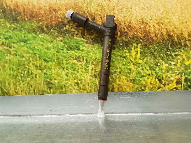 Recambio de inyector para opel combo (corsa c) familiar referencia OEM IAM TJBB01901D  DELPHI