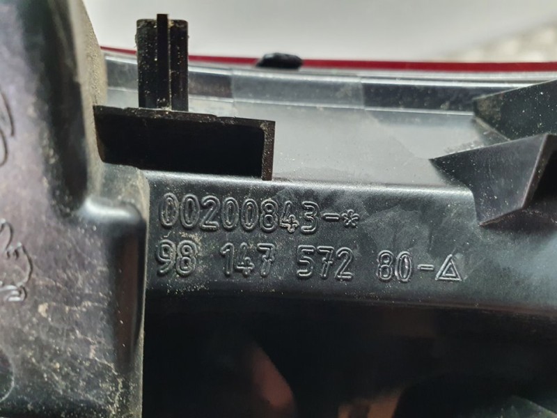 Recambio de piloto trasero derecho para peugeot 2008 (--.2013) 1.5 blue hdi referencia OEM IAM 9814757280  INTERIOR