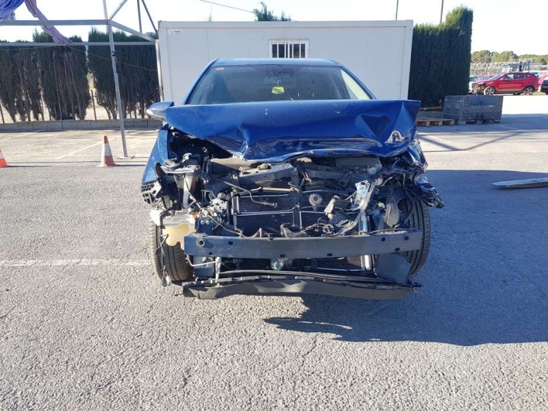 toyota auris del año 2018