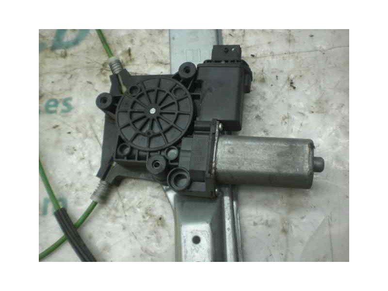 Recambio de elevalunas delantero derecho para opel corsa d catch me referencia OEM IAM 13314157  