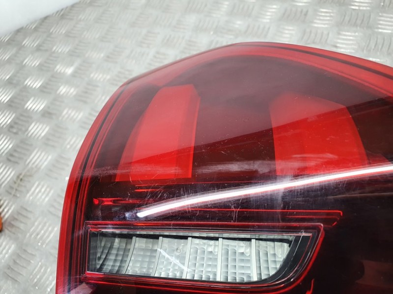 Recambio de piloto trasero izquierdo para peugeot 2008 (--.2013) 1.5 blue hdi referencia OEM IAM 9814758480  ROZADO