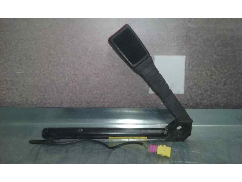 Recambio de pretensor airbag derecho para opel vectra c berlina cosmo referencia OEM IAM 13127948F  