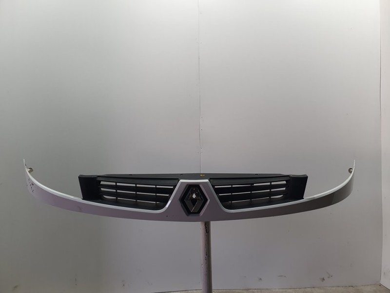 Recambio de rejilla delantera para renault kangoo (f/kc0) alize referencia OEM IAM 7701062876  ROZADA