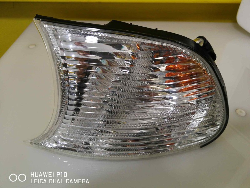 Recambio de piloto delantero derecho para bmw serie 3 coupe (e46) referencia OEM IAM BLANCO  