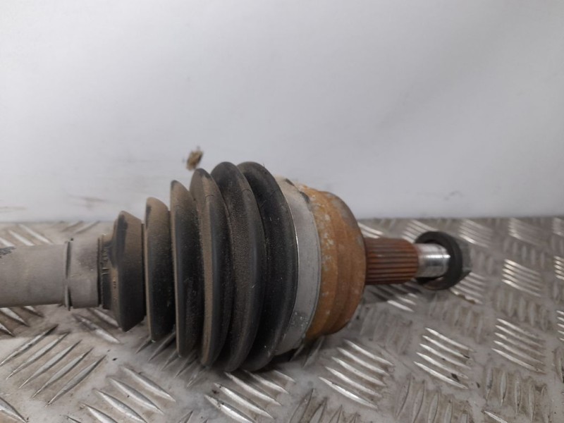 Recambio de transmision delantera derecha para peugeot 508 gt line referencia OEM IAM 9811176480  