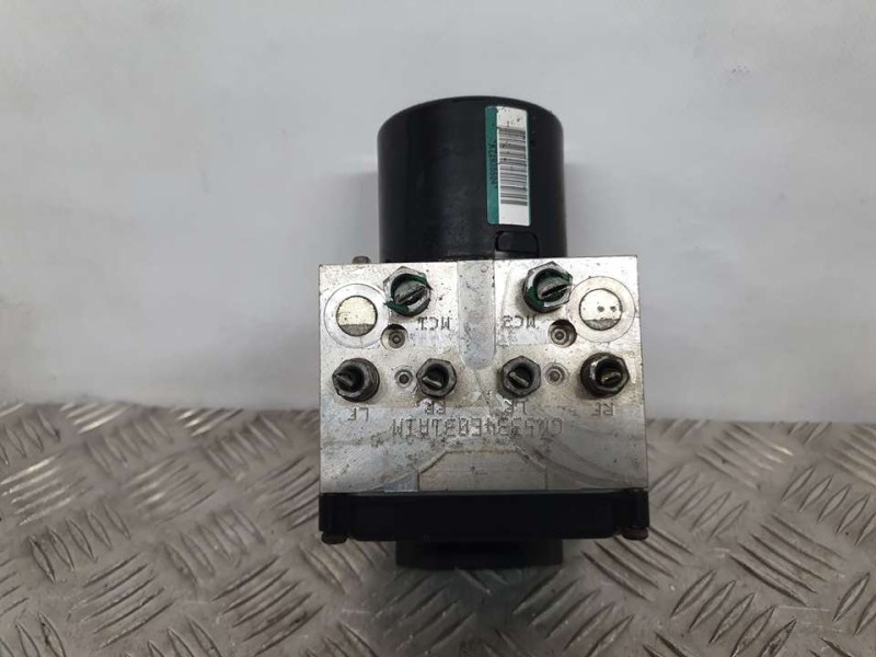 Recambio de abs para peugeot 407 st confort referencia OEM IAM 15710604 S118676001 SIEMENS