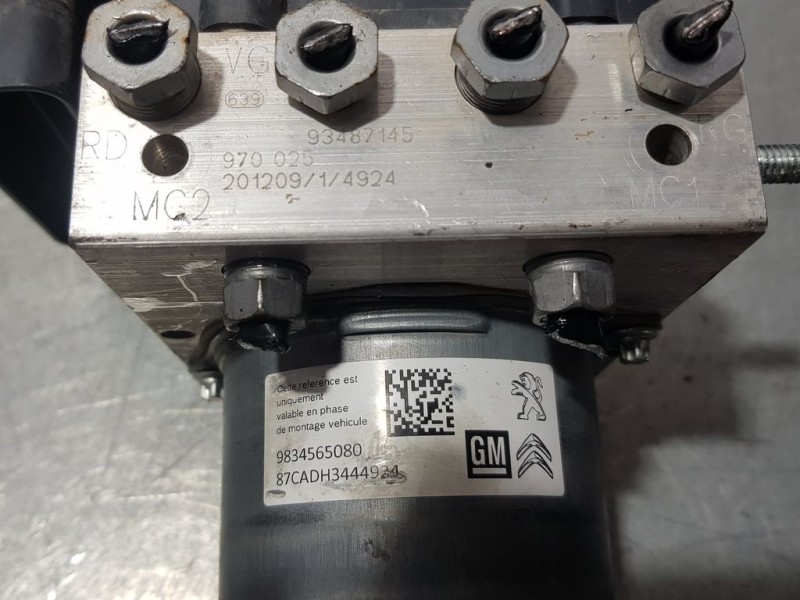 Recambio de abs para citroën c3 feel referencia OEM IAM 93487145 970025 BOSCH