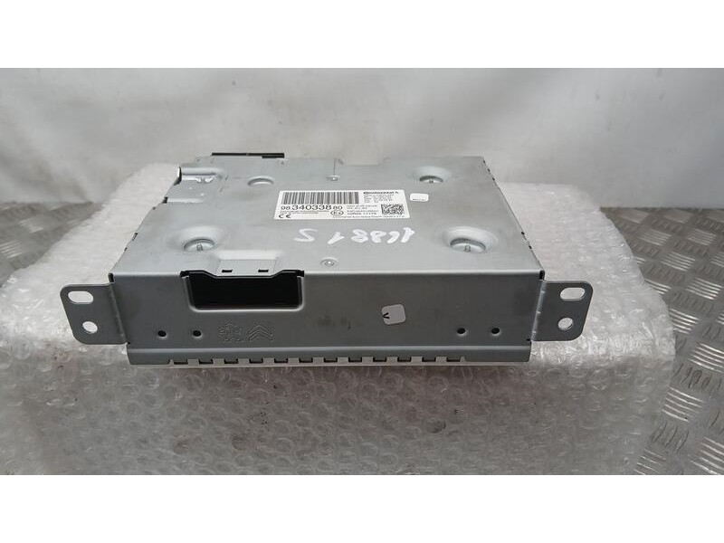 Recambio de sistema audio / radio para citroën c4 cactus 1.5 bluehdi 100 referencia OEM IAM 9834033880 CONTINENTAL A3C0243190001