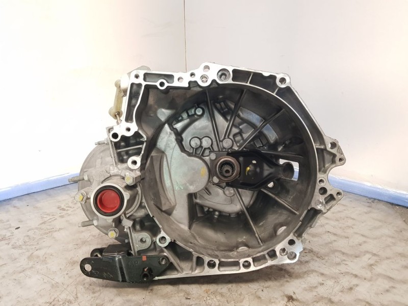 Recambio de caja cambios para citroën c4 feel pack referencia OEM IAM 20V253 1553404 6VELOCIDADES