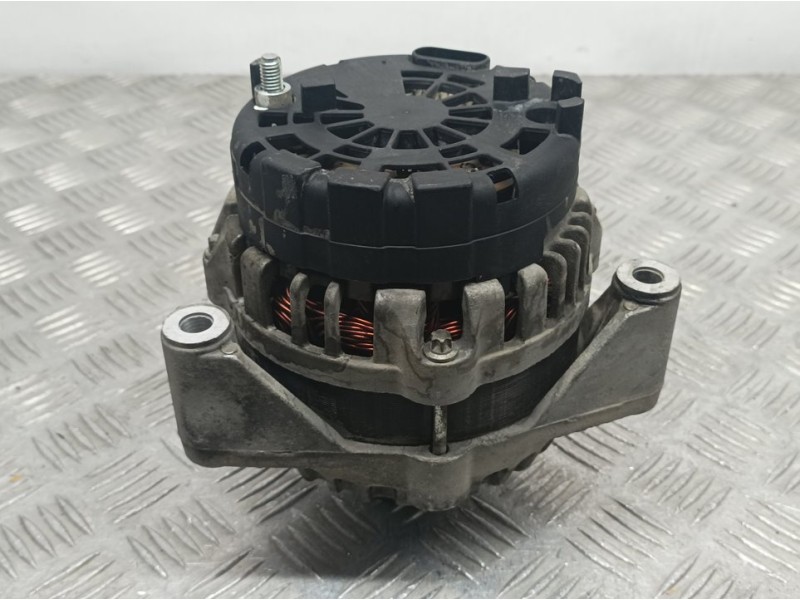 Recambio de alternador para ssangyong actyon sports xdi 4wd referencia OEM IAM A6641540102  DAC