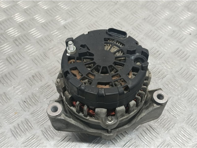 Recambio de alternador para ssangyong actyon sports xdi 4wd referencia OEM IAM A6641540102  DAC