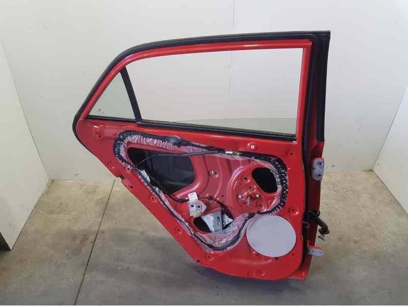 Recambio de puerta trasera izquierda para hyundai i20 active classic blue referencia OEM IAM 77003C8000  
