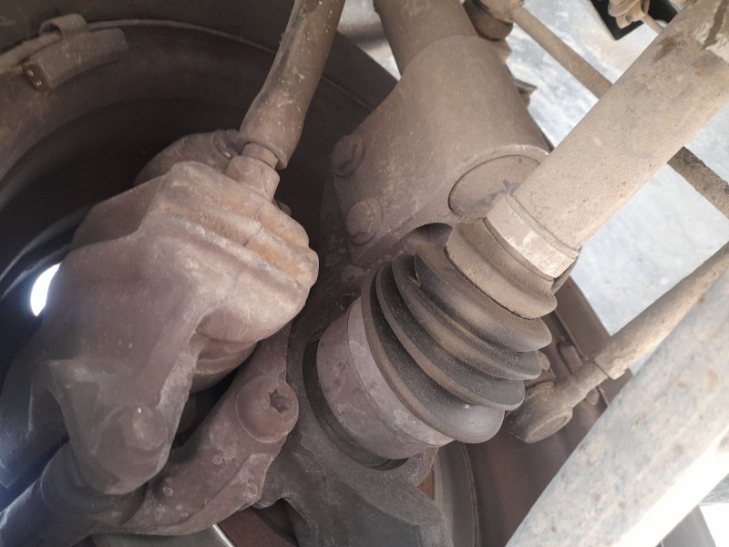 Recambio de mangueta delantera derecha para citroën c4 coupé (la_) 1.4 16v referencia OEM IAM 1606631080  