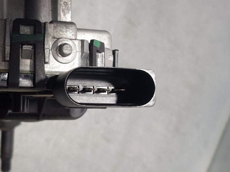 Recambio de motor limpia delantero para citroën c3 feel referencia OEM IAM 9815497780 3397021910 BOSCH