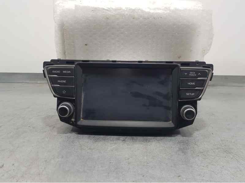 Recambio de sistema navegacion gps para hyundai i20 active classic blue referencia OEM IAM 96160CBBCD0RDR ADBCDCBEE 