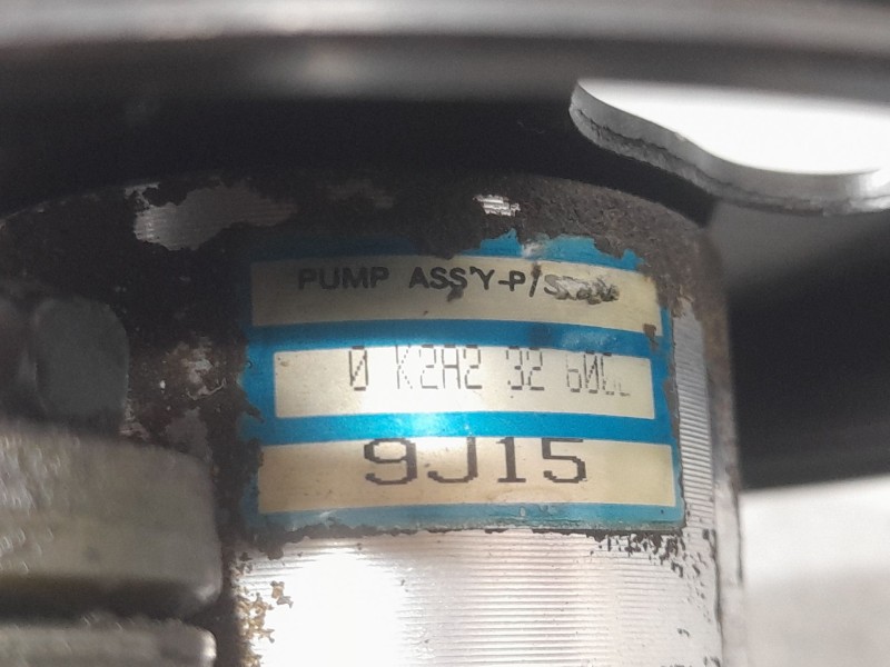 Recambio de bomba direccion para kia shuma i (fb) 1.5 i 16v referencia OEM IAM 0K2A232606 9J15 