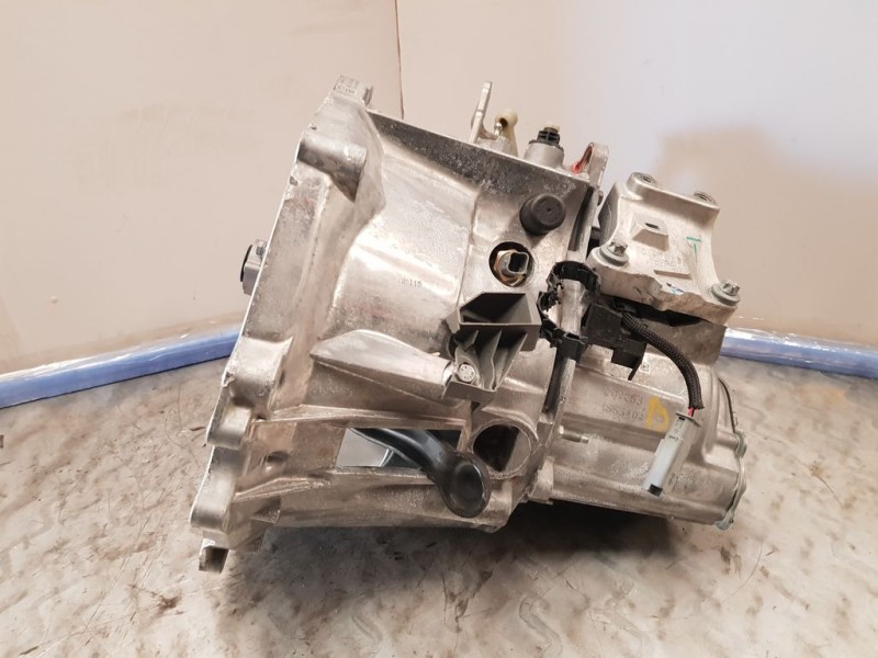 Recambio de caja cambios para citroën c4 feel pack referencia OEM IAM 20V253 1553404 6VELOCIDADES