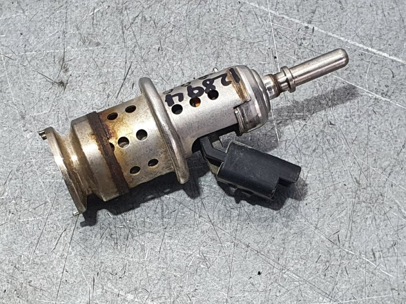 Recambio de inyector adblue para citroën c-elysée shine referencia OEM IAM 9813930180  