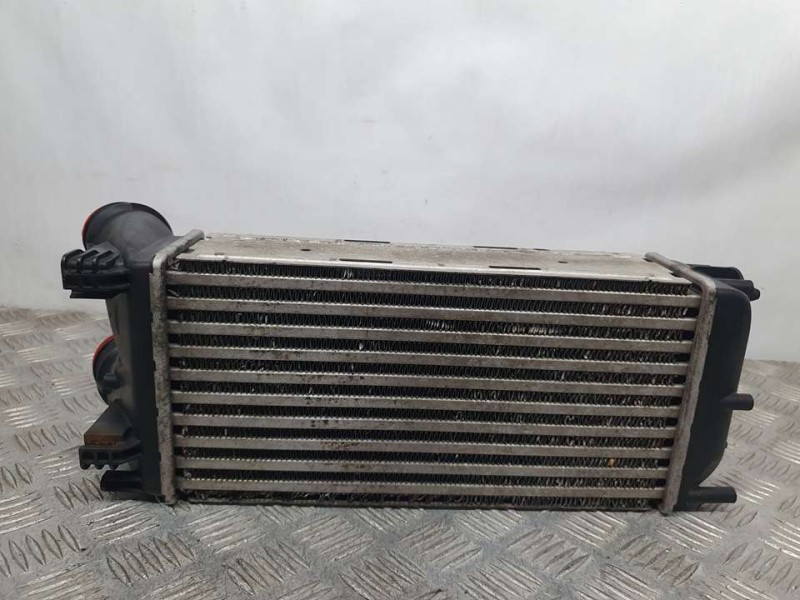 Recambio de intercooler para peugeot 308 confort referencia OEM IAM 9656503980 992507M VALEO