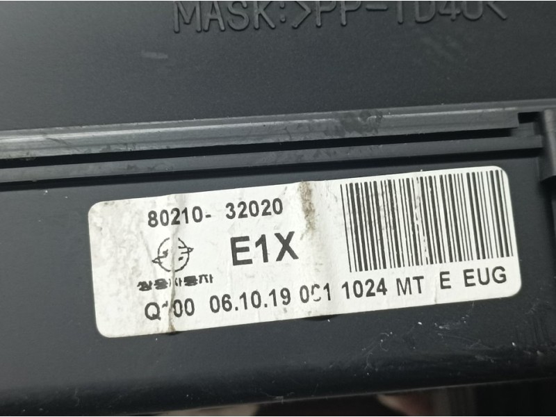 Recambio de cuadro instrumentos para ssangyong actyon sports xdi 4wd referencia OEM IAM 8021032020  