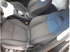 ASIENTO DELANTERO IZQUIERDO 