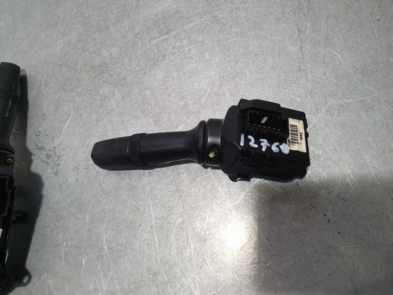 Recambio de mando limpia para kia optima concept referencia OEM IAM 934202Y610  