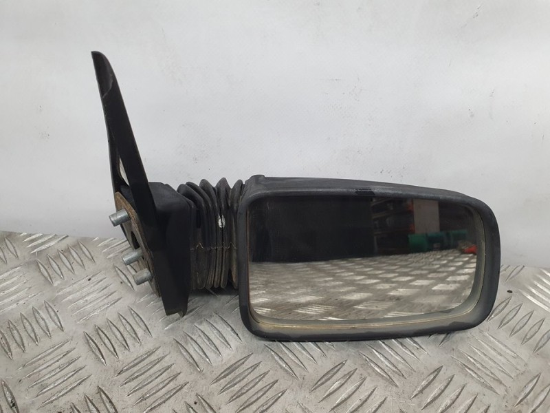 Recambio de retrovisor derecho para peugeot 205 berlina 1.8 d generation referencia OEM IAM SIN REF  C/MANDO
