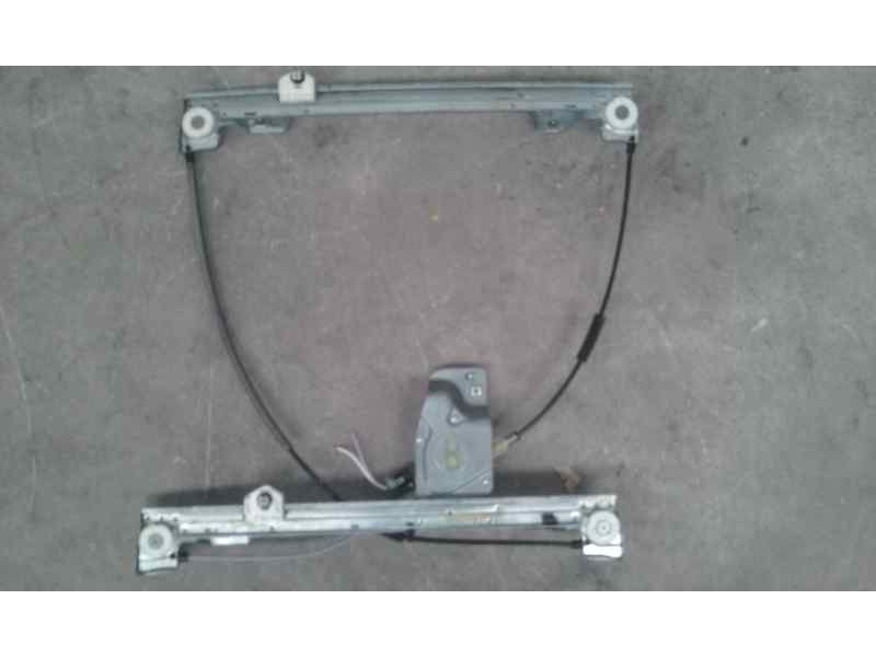 Recambio de elevalunas delantero derecho para renault kangoo profesional referencia OEM IAM 807208423R 2PINS ELECTRICO